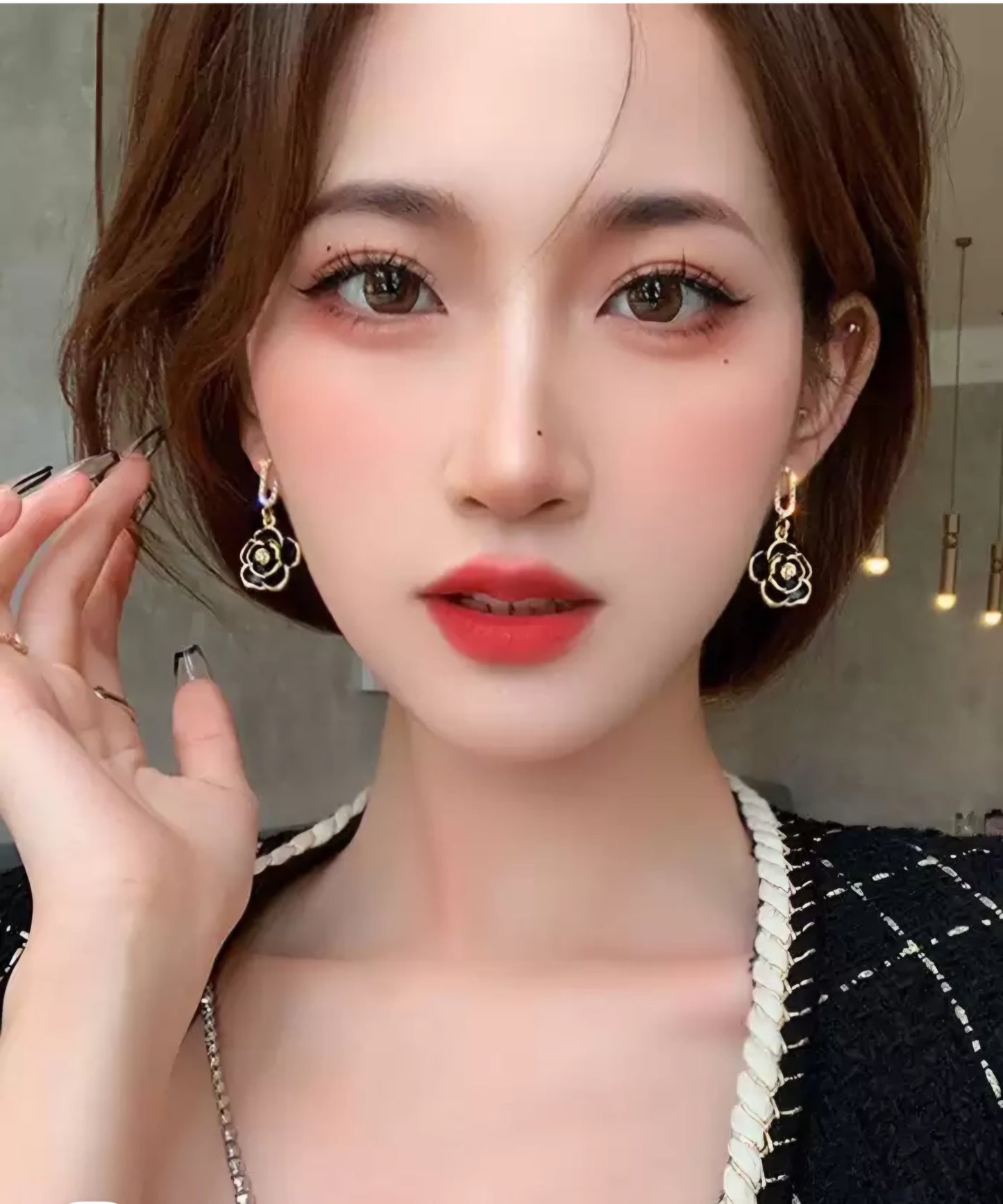 Black Elegant Rose Drop Earrings For Women