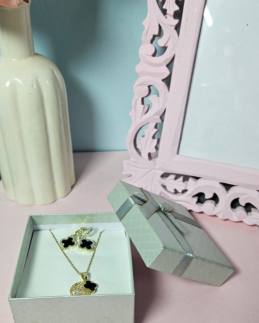 Black Clover Pendant & Earrings Set Gift Box For Women