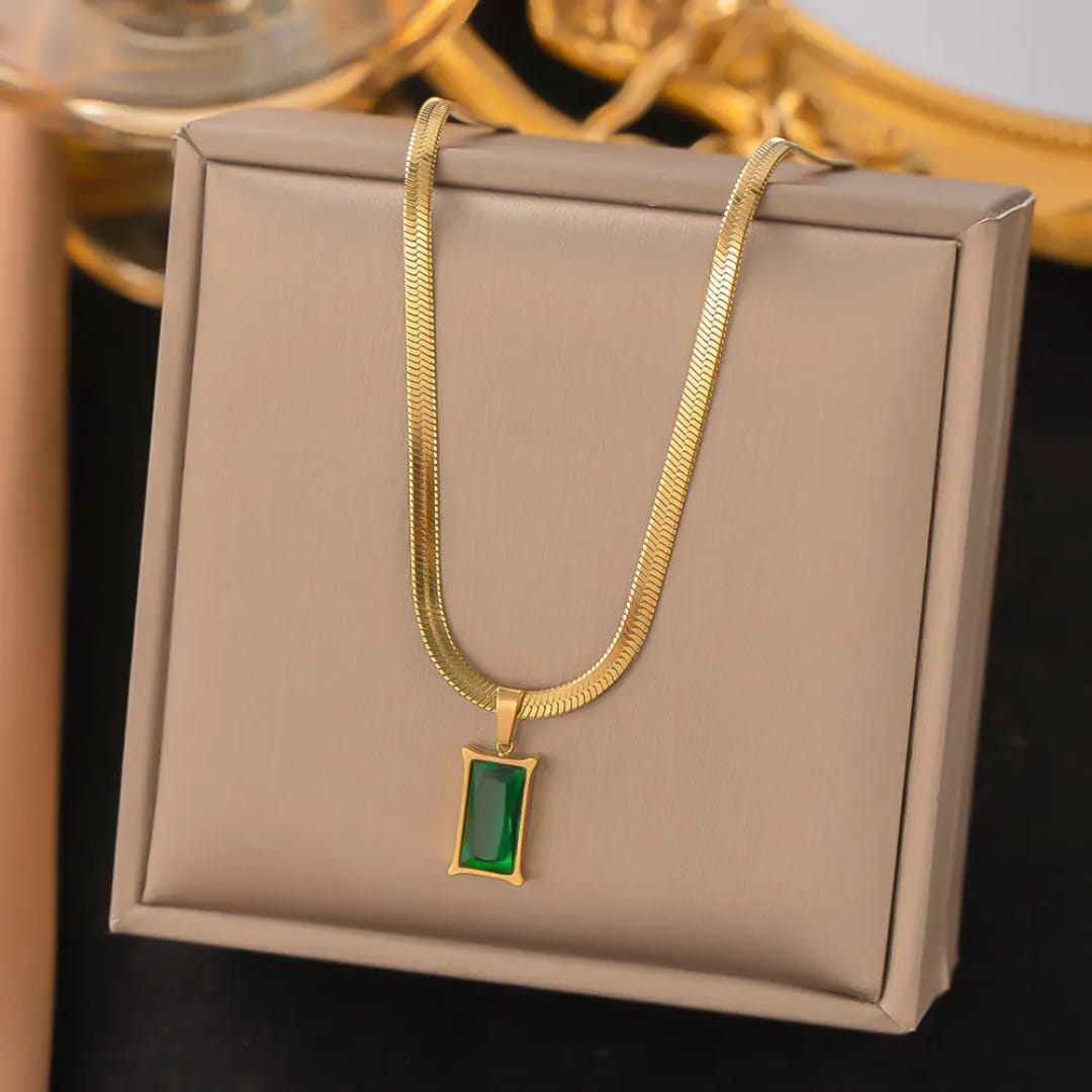 Green Gold Plated Korean Style Necklace With Green Stone Pendant For Women