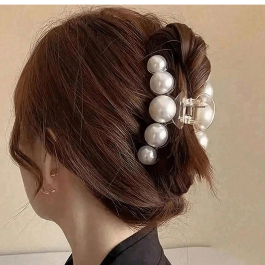 Elegant Pearl Hair Claw Clip for Women | Minimal Chic Hairstyle Accessory